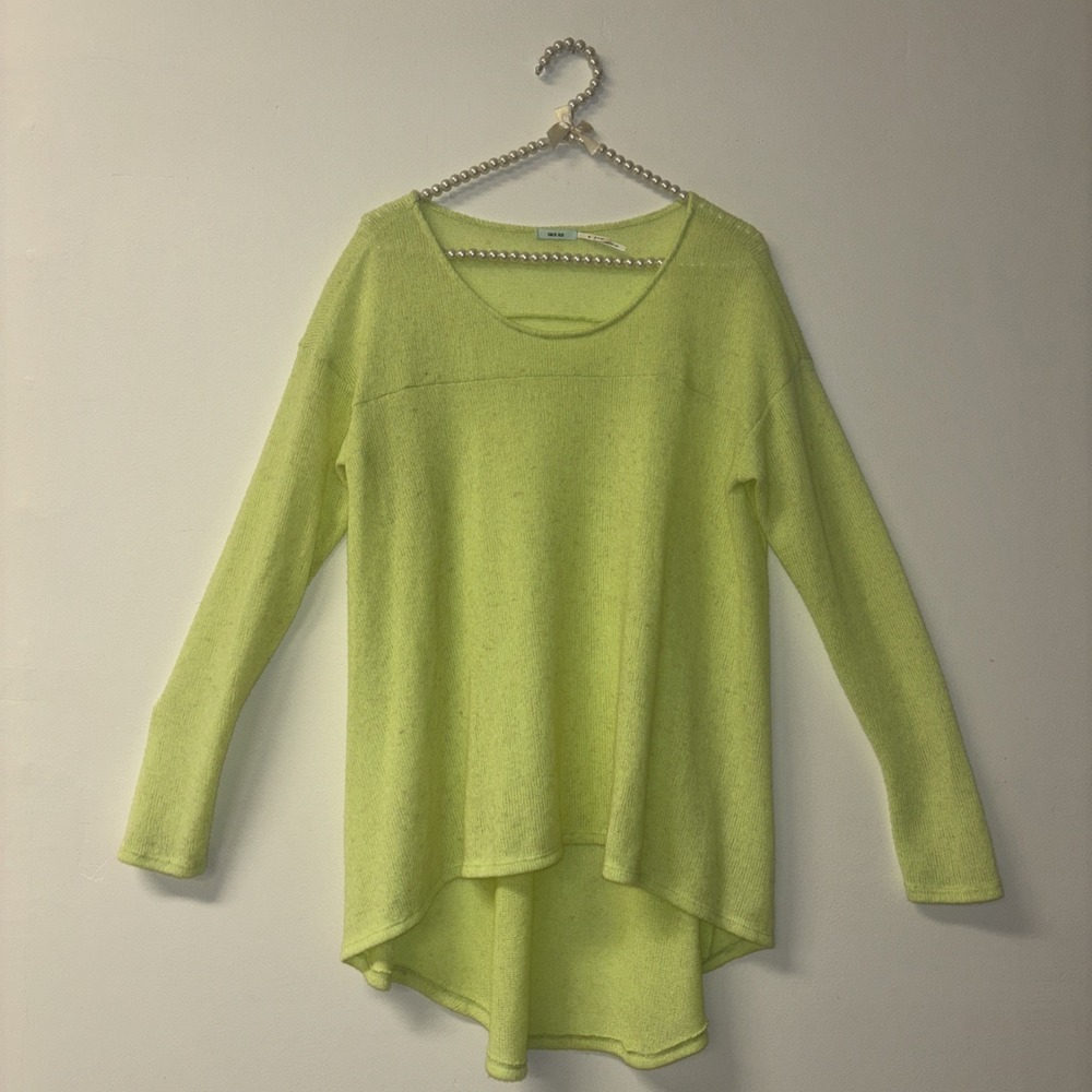 Oversized‎ Cozy Sweater Sz M Fuzzy Warm Comfy Yellow Vibrant Pop If Color Soft